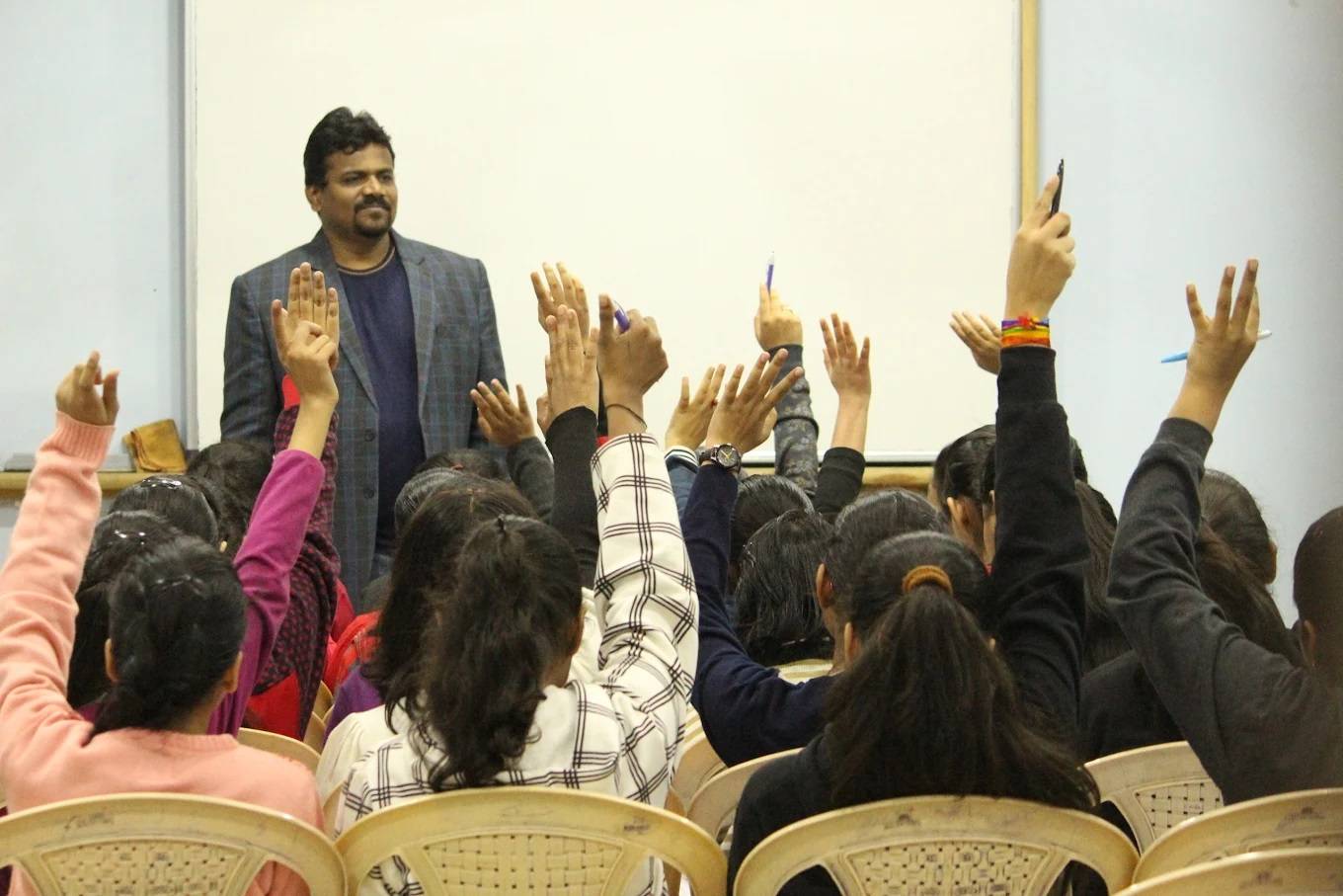 A1 Academy Jabalpur – Coaching Classes for Class 9–12 & The Best Career Coaching Institute.