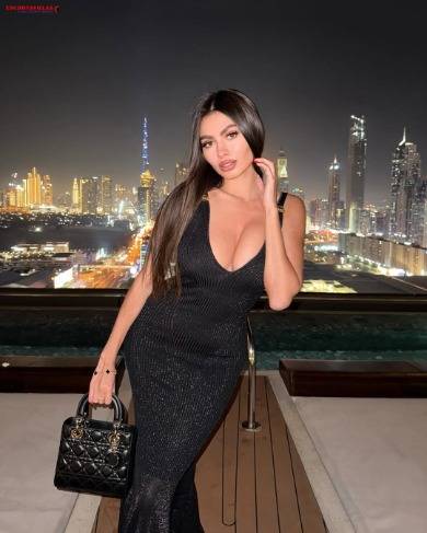 Genuine Call Girls In Gaur City Noida Delhi NCR 9999211002 Escort Service In Delhi