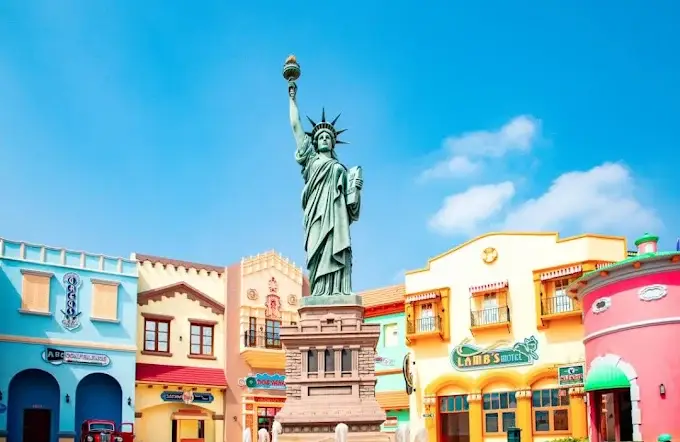 Ramoji Film City Hyderabad 2025 – Ticket Price, Timings, Reviews & Distance