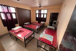 Sarang Boy's & Girl's Hostel - Best Hostel & PG